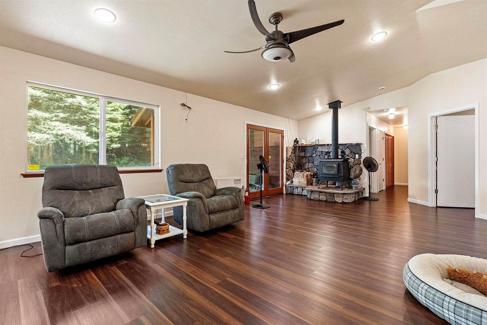6575 Lake Earl, Crescent City, CA 95531