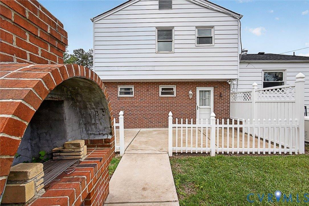 8714 Nesslewood Drive, Henrico, VA 23229