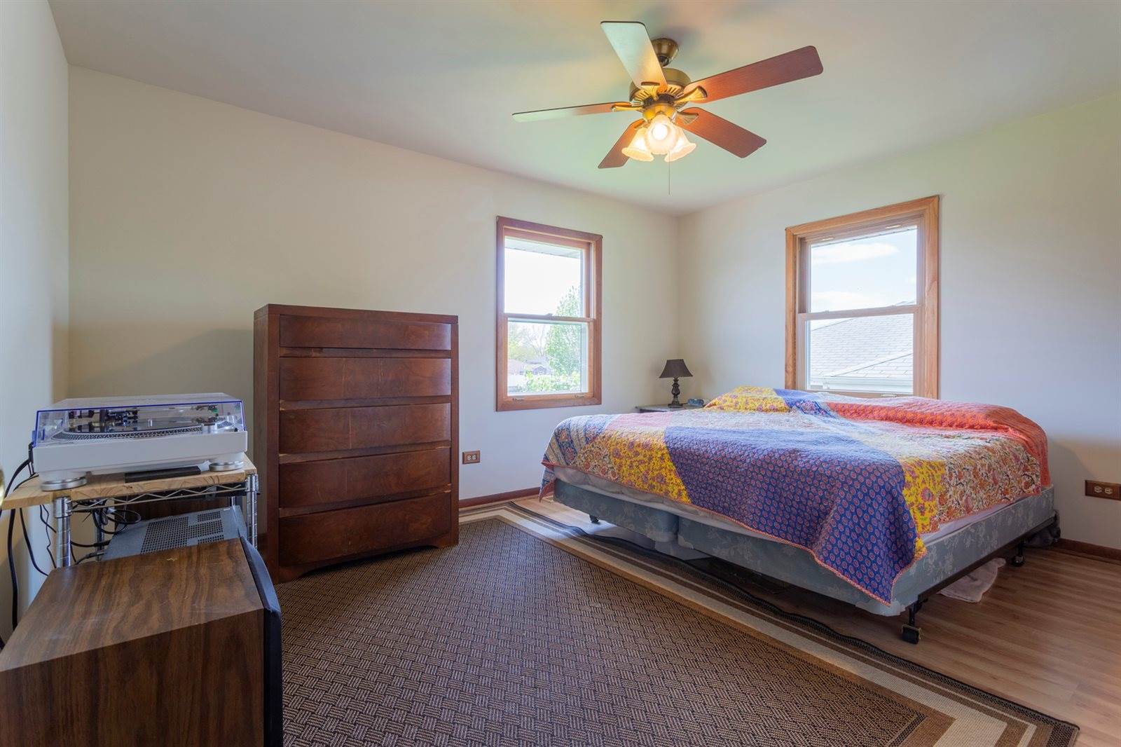 2906 Warren Dorris Drive, Joliet, IL 60435