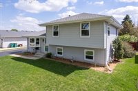 2906 Warren Dorris Drive, Joliet, IL 60435