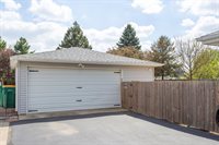 2906 Warren Dorris Drive, Joliet, IL 60435