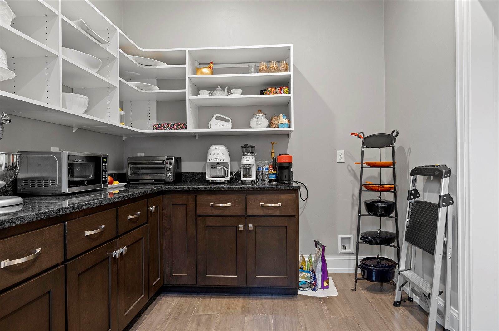 611 Marble Rock Circle, Green Bay, WI 54311