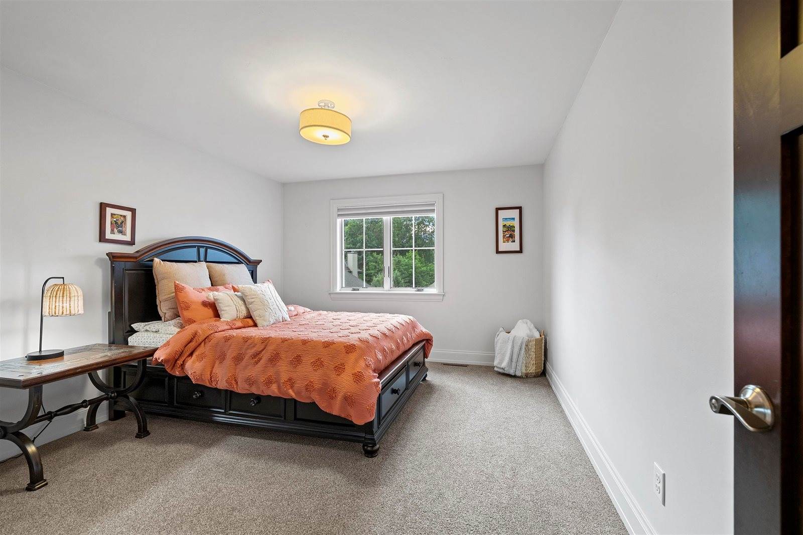 611 Marble Rock Circle, Green Bay, WI 54311