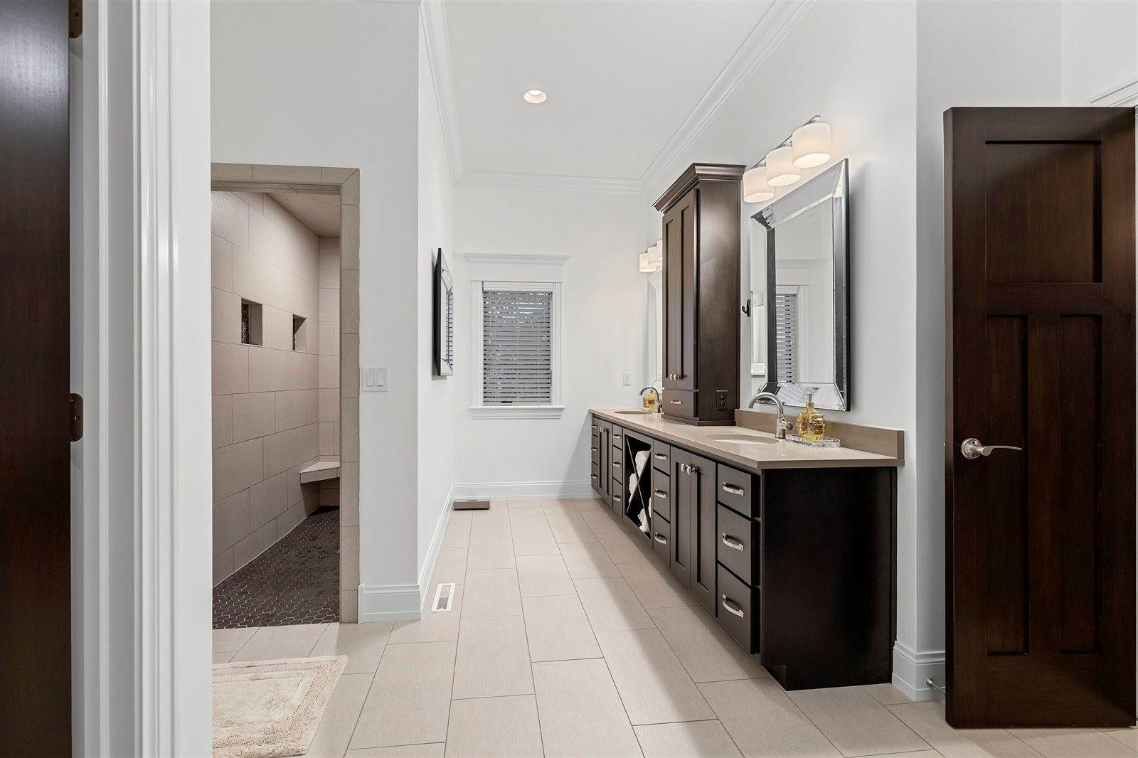 611 Marble Rock Circle, Green Bay, WI 54311