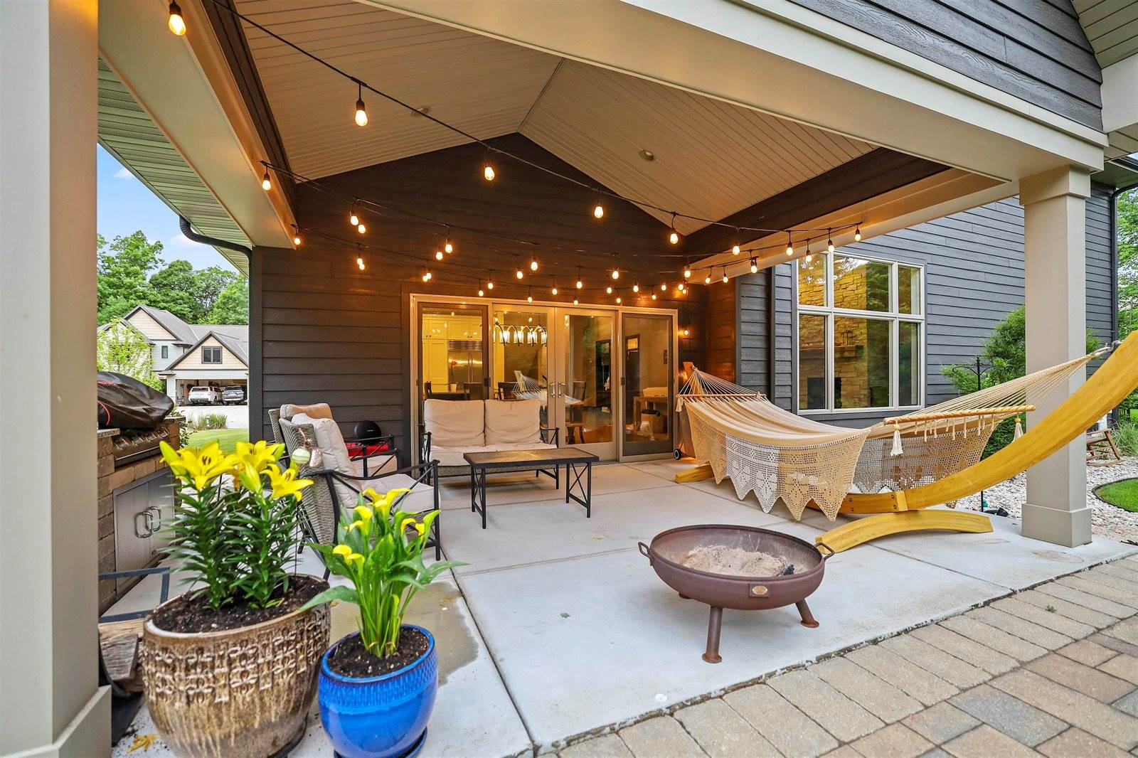 611 Marble Rock Circle, Green Bay, WI 54311