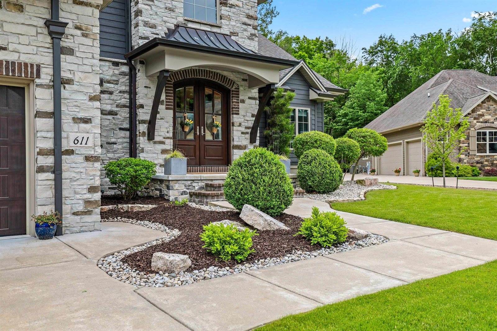 611 Marble Rock Circle, Green Bay, WI 54311