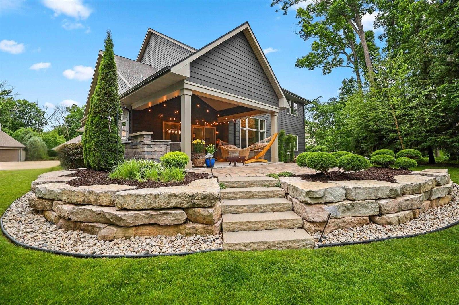 611 Marble Rock Circle, Green Bay, WI 54311