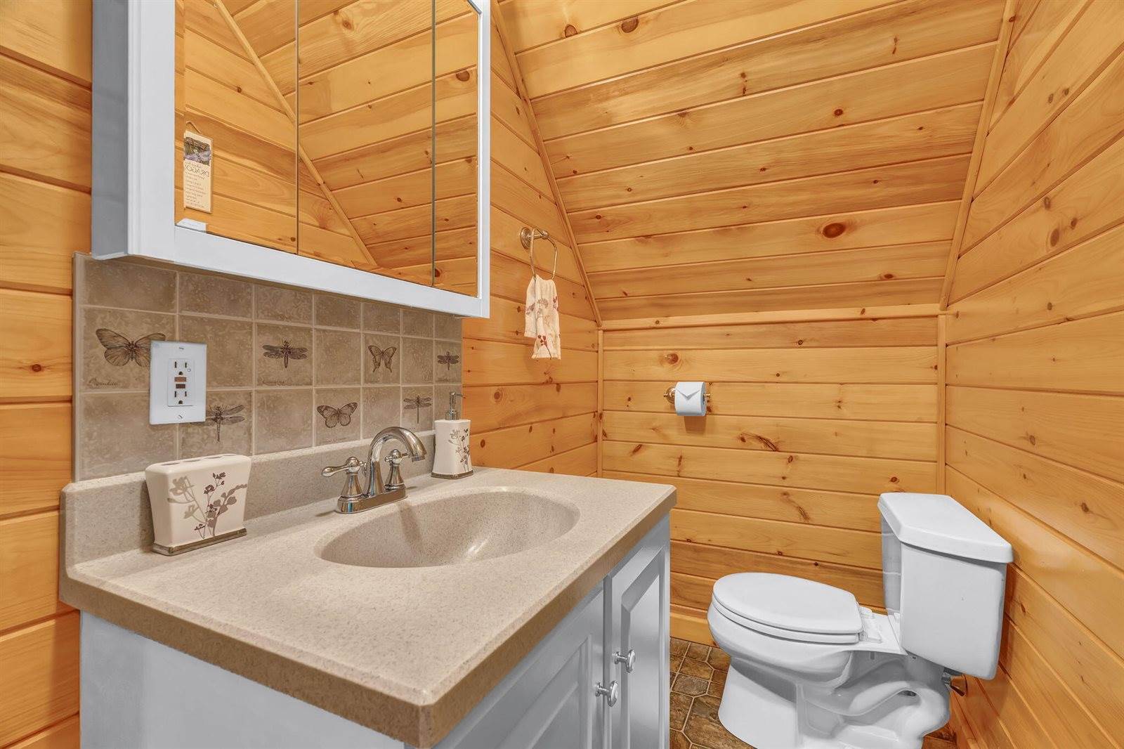 30 Beaver Bog Lane, Abbot, ME 04406