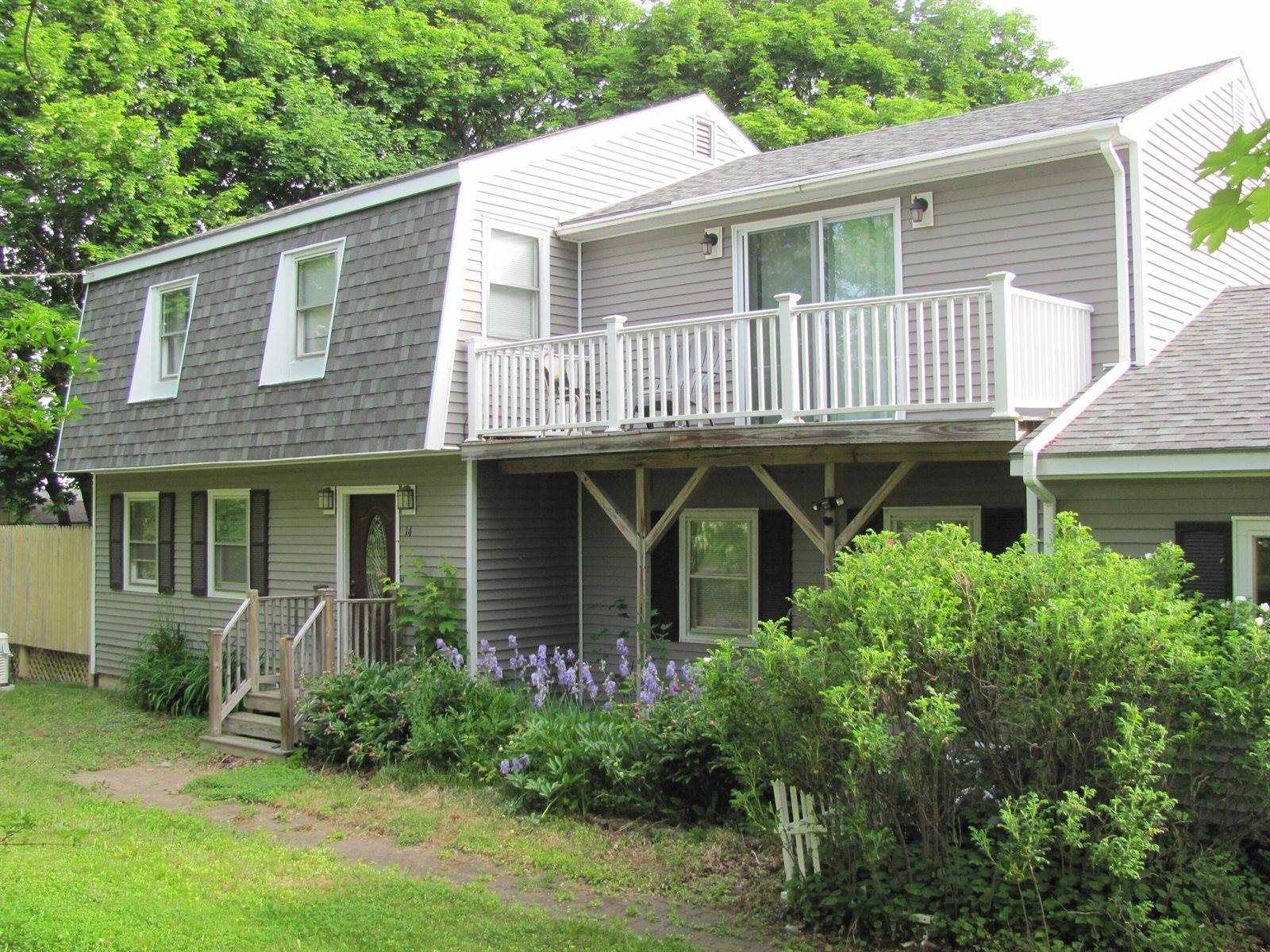 14 Academy Street, Calais, ME 04619