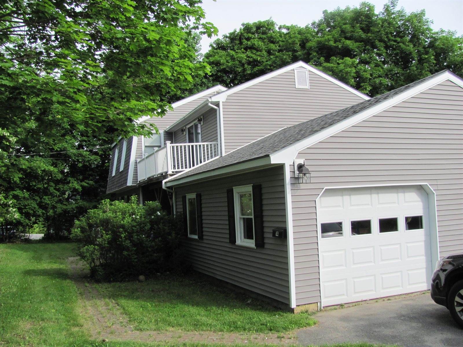 14 Academy Street, Calais, ME 04619