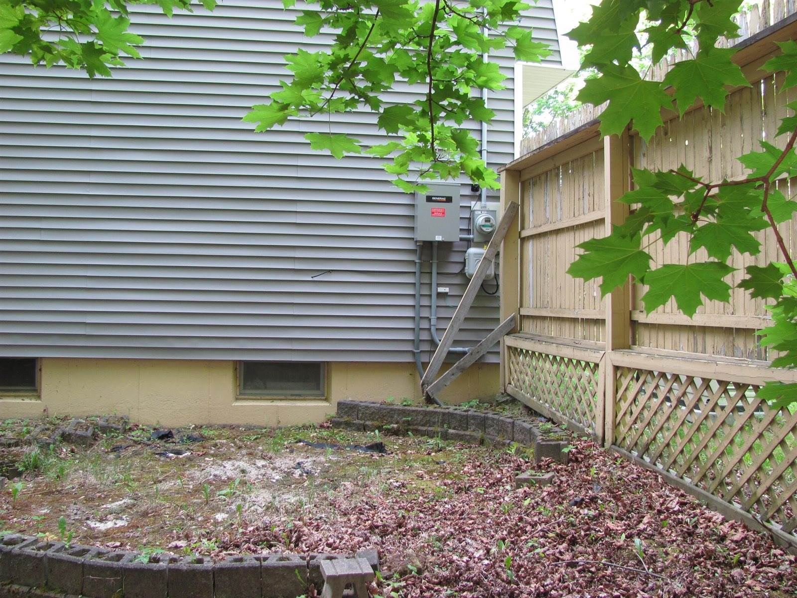 14 Academy Street, Calais, ME 04619
