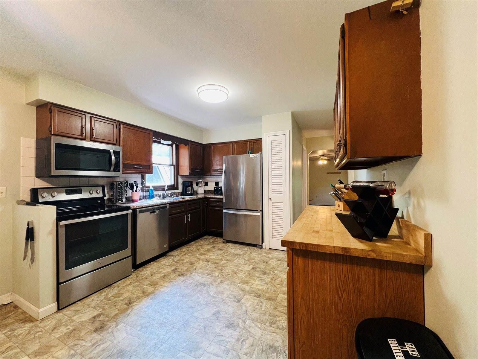 14 Academy Street, Calais, ME 04619