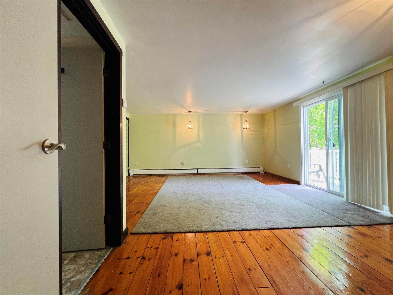 14 Academy Street, Calais, ME 04619