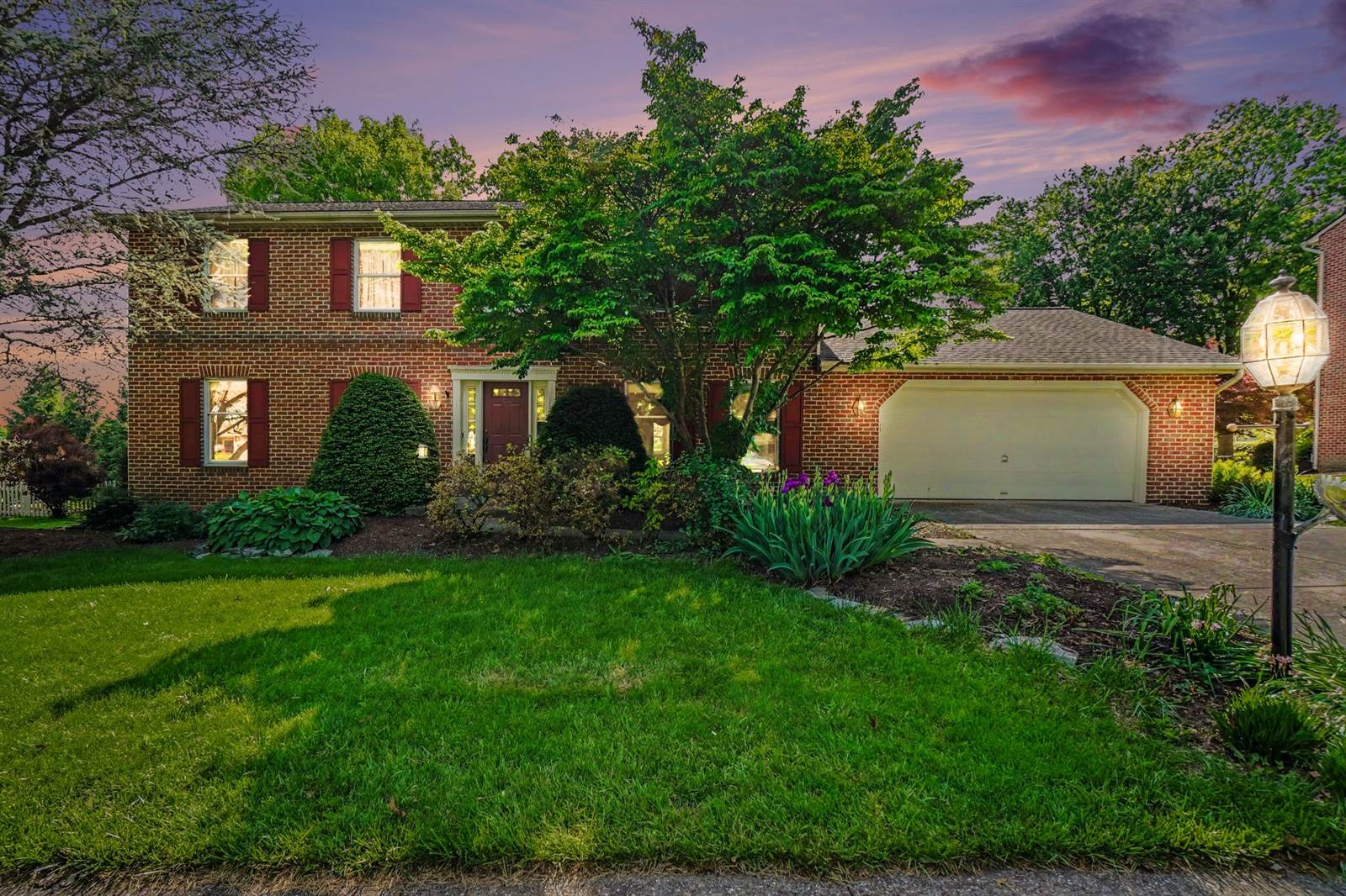 1204 East Powderhorn, Mechanicsburg, PA 17050