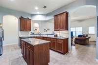 9204 Lockhart Drive, Arlington, TX 76002