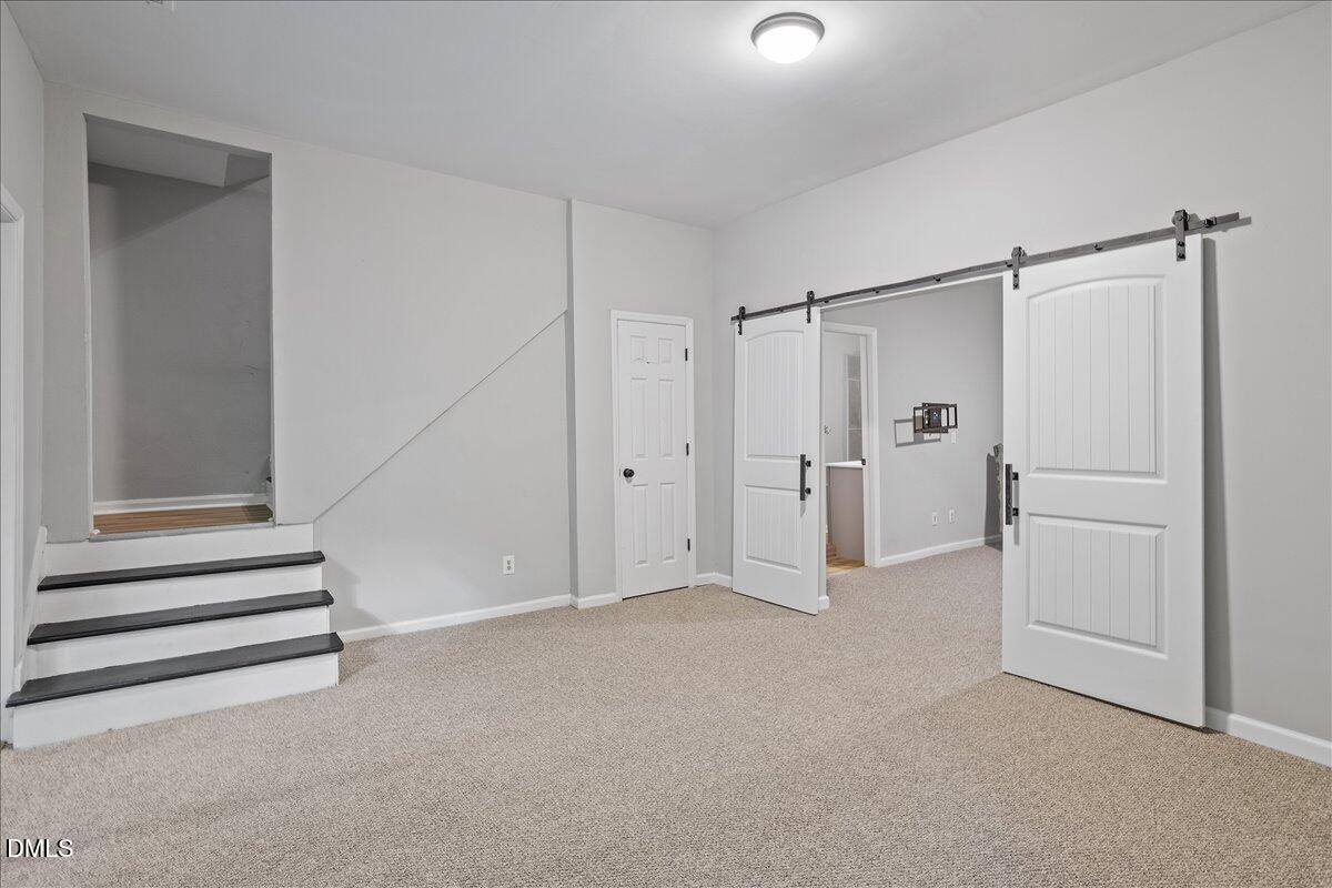 629 Brookview Drive, Chapel Hill, NC 27514