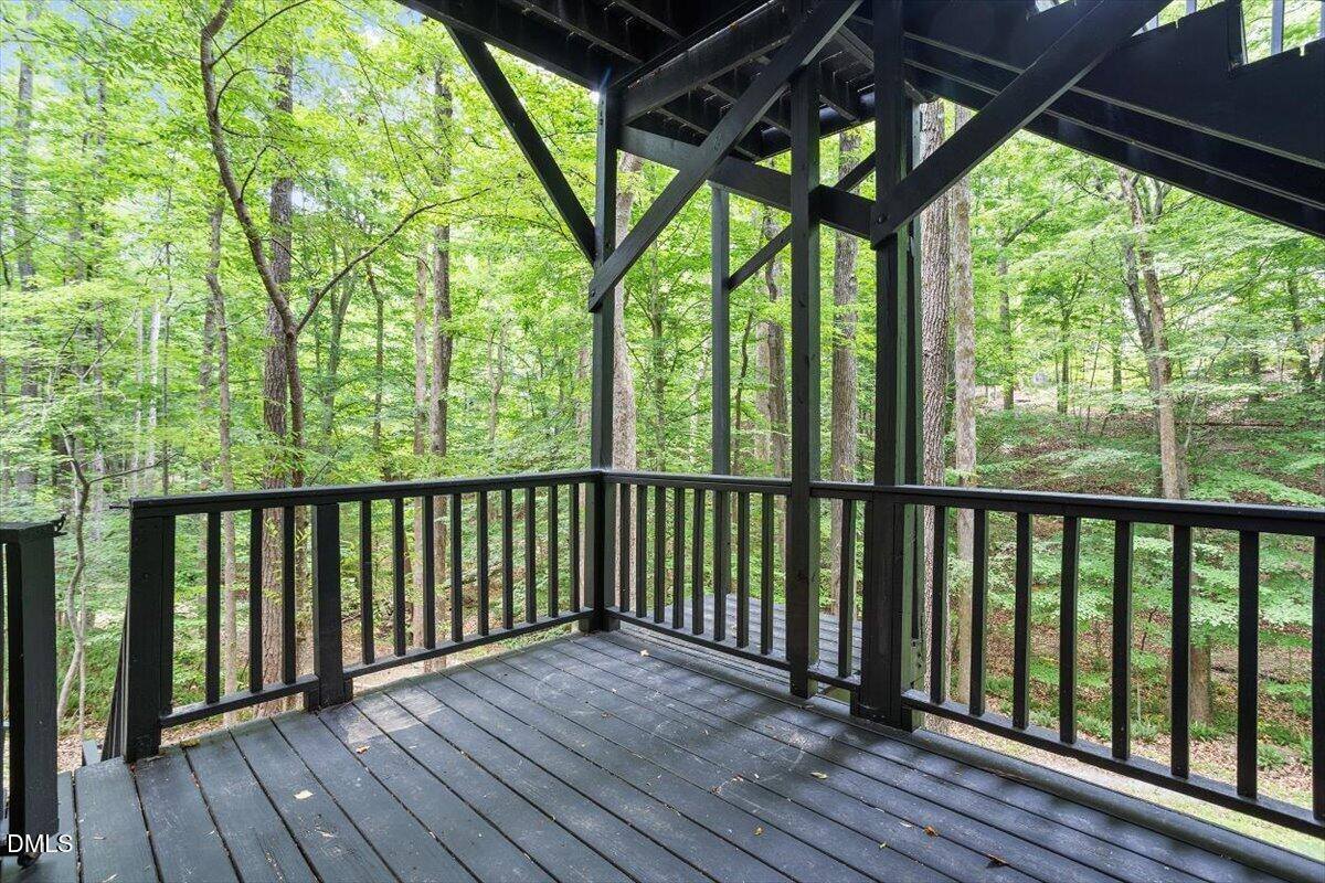 629 Brookview Drive, Chapel Hill, NC 27514