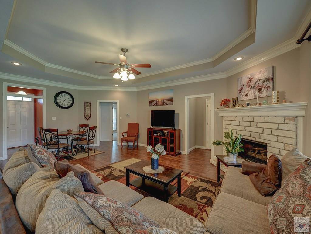 6802 Cameron Ln, Texarkana, TX 75503