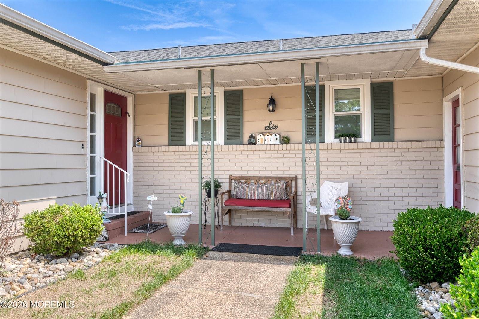 6 Carrazal Court, Toms River, NJ 08757