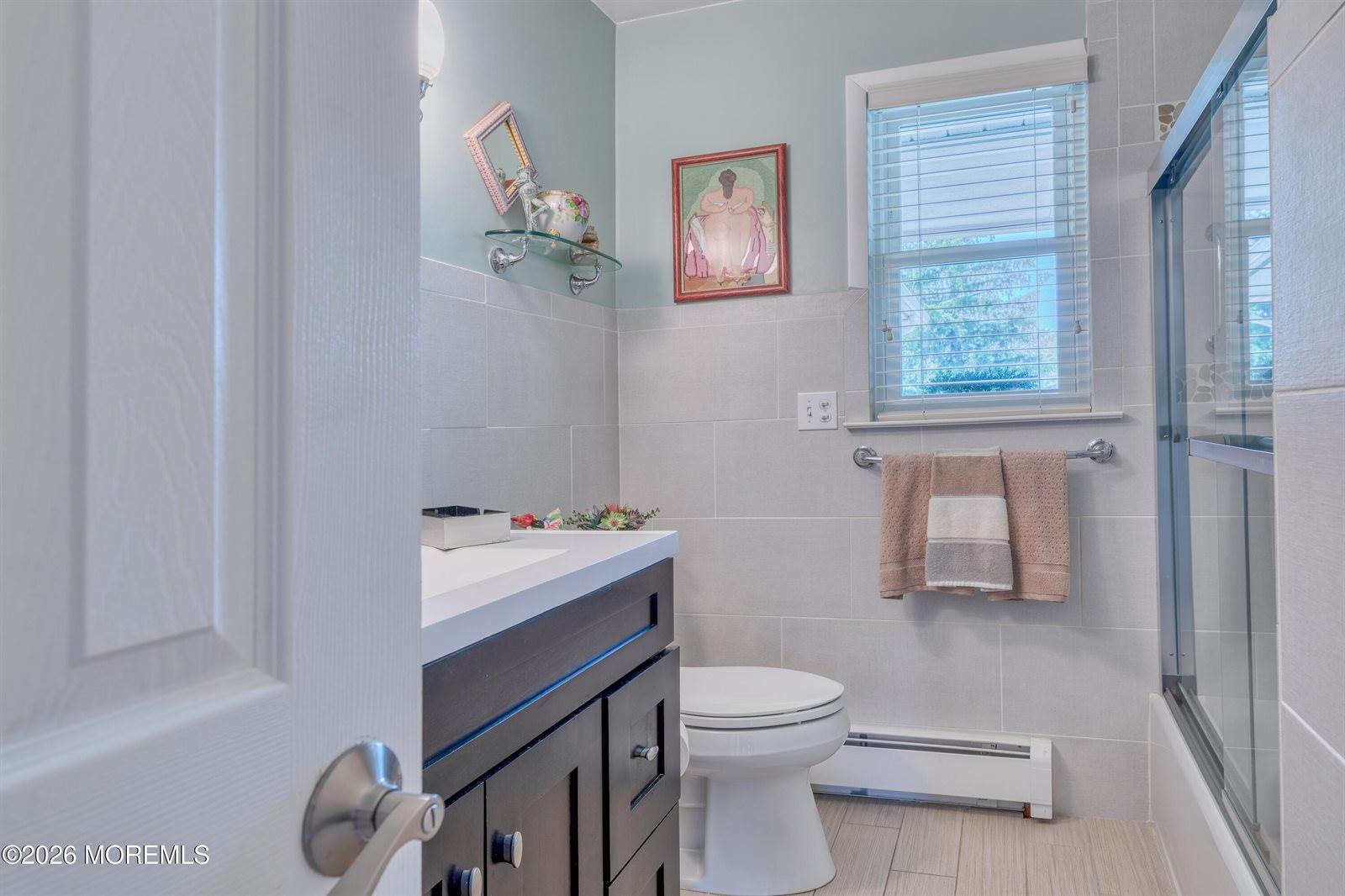 6 Carrazal Court, Toms River, NJ 08757