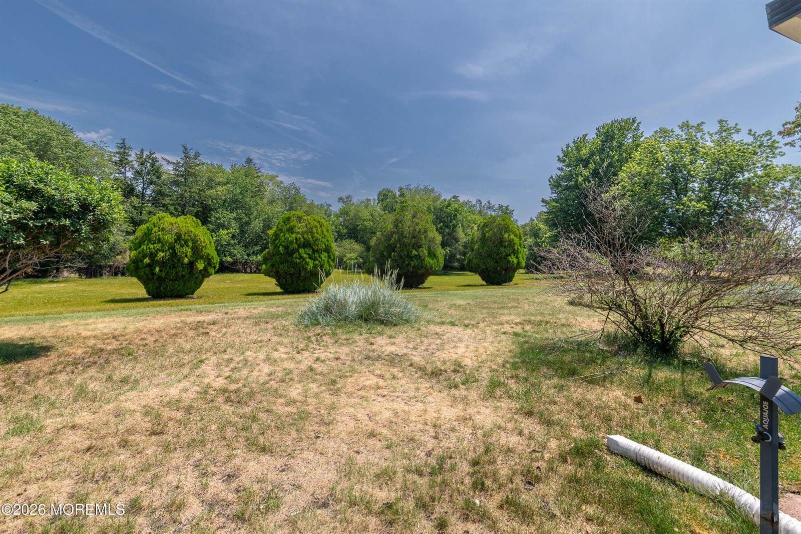 6 Carrazal Court, Toms River, NJ 08757