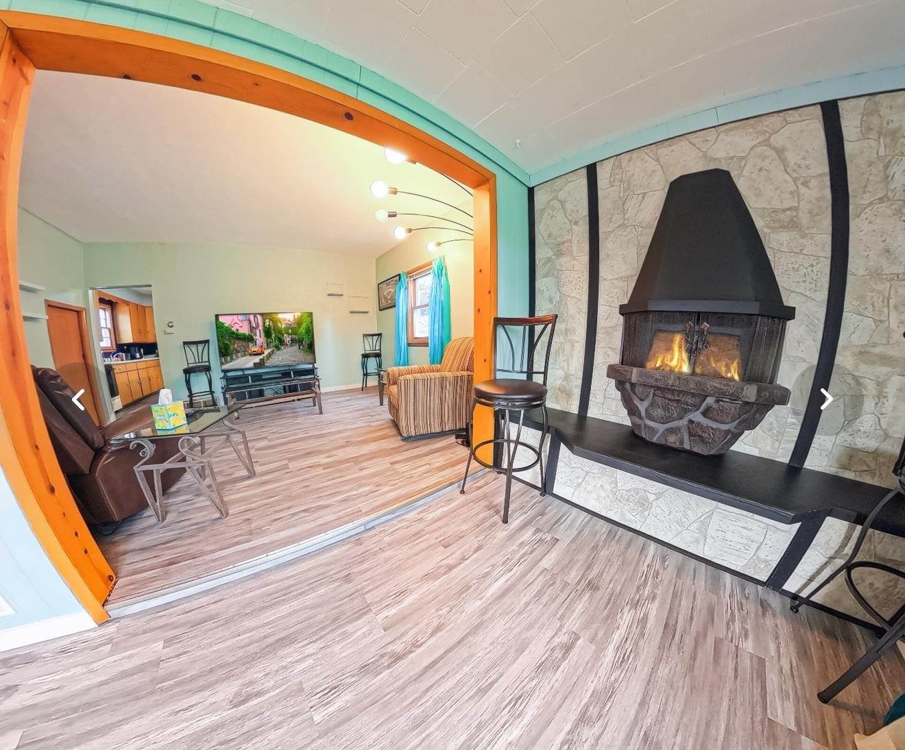 361 South Peck Avenue, Peshtigo, WI 54157