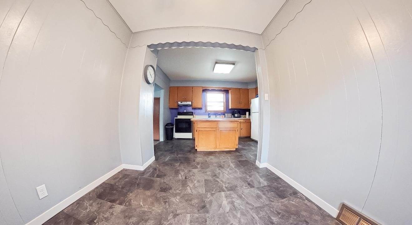 361 South Peck Avenue, Peshtigo, WI 54157