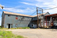 214 W Bryan Avenue, Lorraine, TX 79532