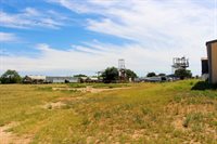 214 W Bryan Avenue, Lorraine, TX 79532