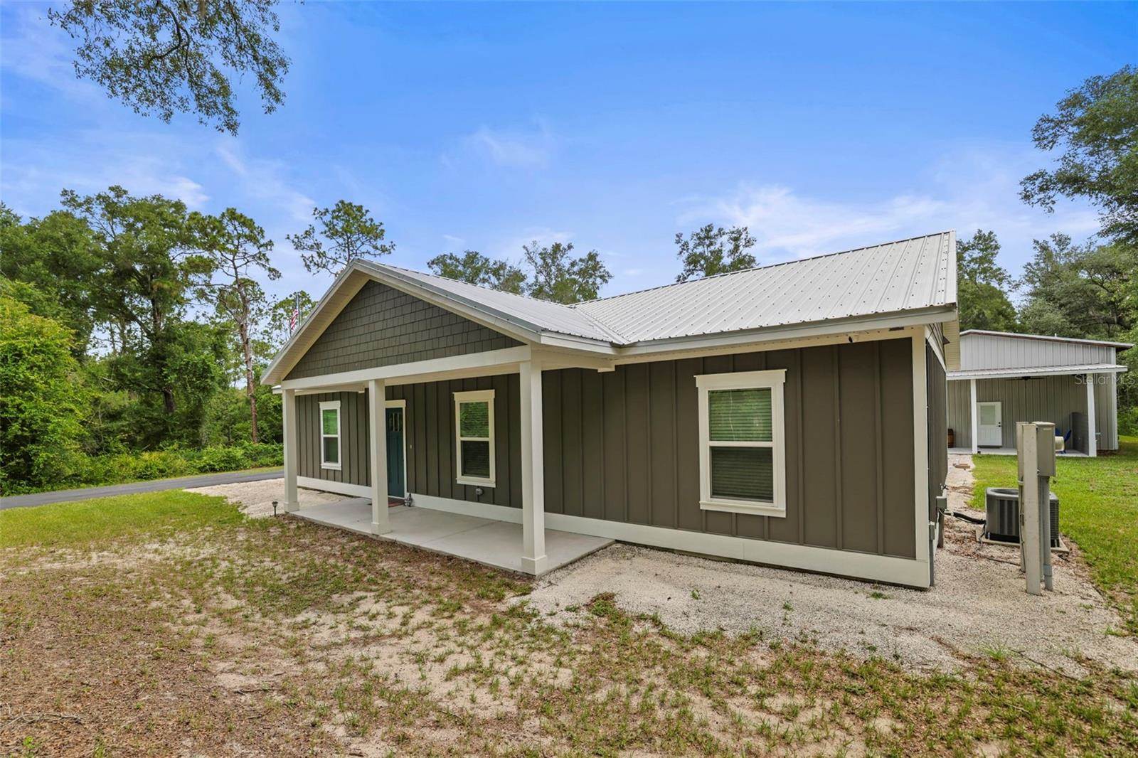 7218 Southeast Avenue, Webster, FL 33597