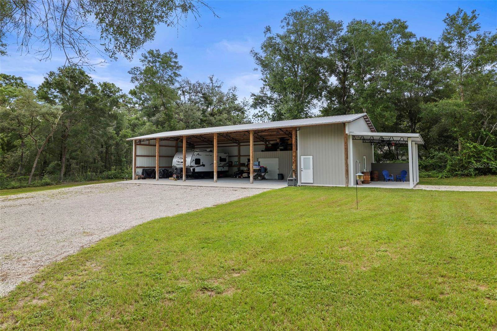 7218 Southeast Avenue, Webster, FL 33597
