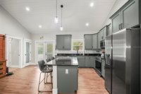 7218 Southeast Avenue, Webster, FL 33597