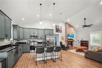 7218 Southeast Avenue, Webster, FL 33597