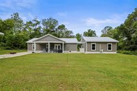 7218 Southeast Avenue, Webster, FL 33597
