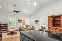 7218 Southeast Avenue, Webster, FL 33597