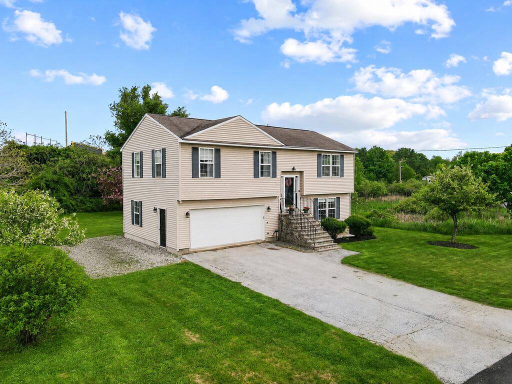 19 Forest Hill, Bucksport, ME 04416