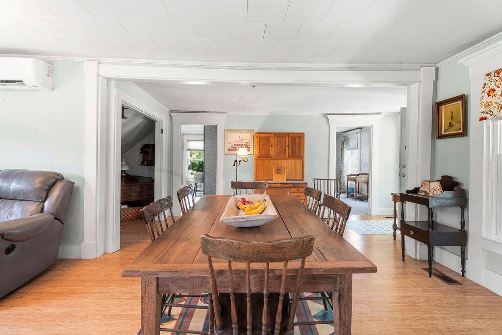 2 West Road, Abbot, ME 04406