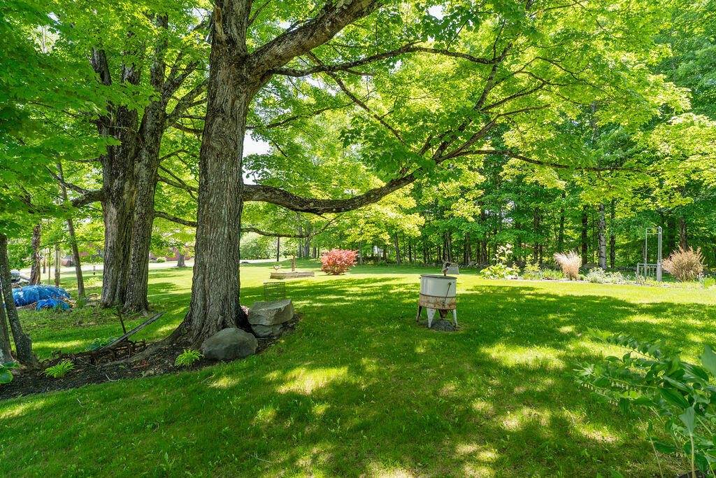 2 West Road, Abbot, ME 04406