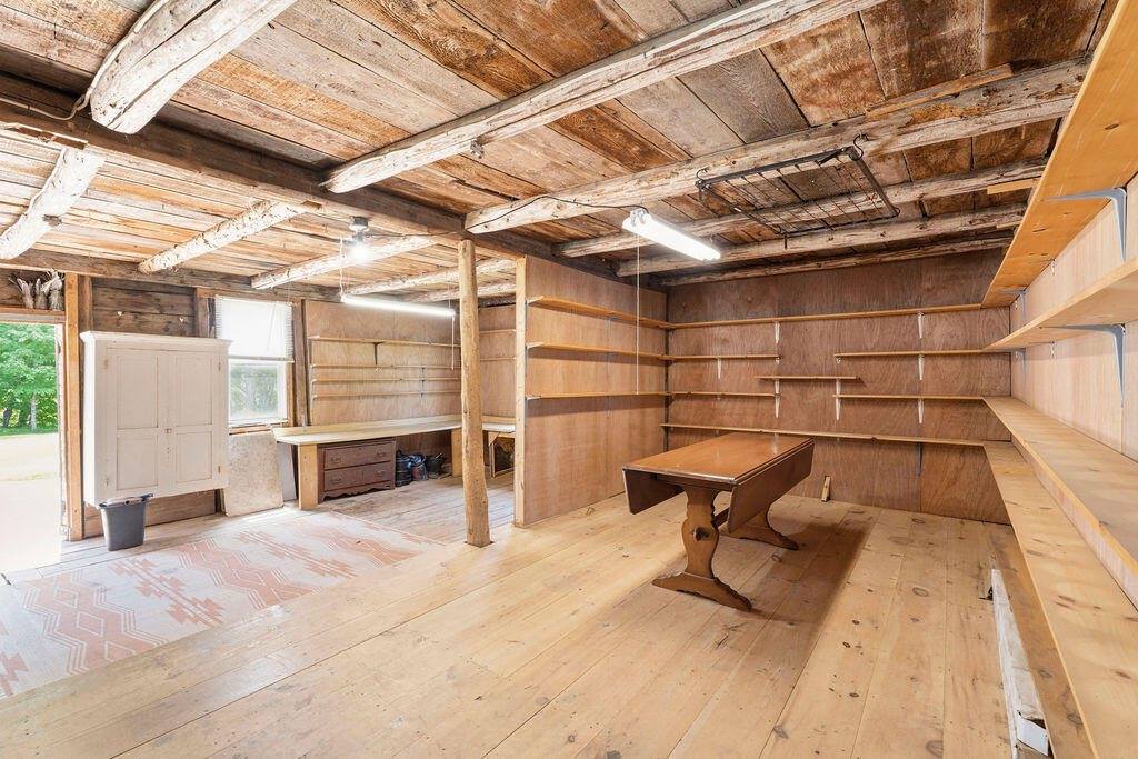2 West Road, Abbot, ME 04406