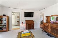 2 West Road, Abbot, ME 04406