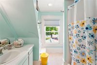 2 West Road, Abbot, ME 04406