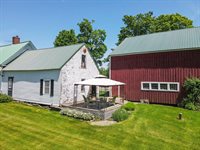 2 West Road, Abbot, ME 04406