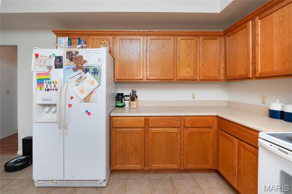 279 Carmel Valley Way, Saint Robert, MO 65584