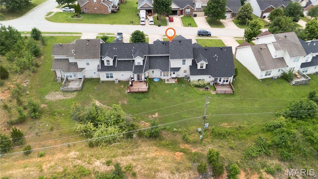 279 Carmel Valley Way, Saint Robert, MO 65584