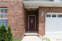 279 Carmel Valley Way, Saint Robert, MO 65584