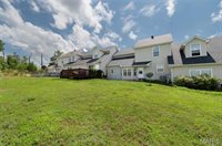 279 Carmel Valley Way, Saint Robert, MO 65584