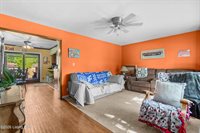 4318 Bayberry Dr, Louisville, KY 40216