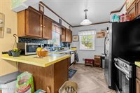 4318 Bayberry Dr, Louisville, KY 40216