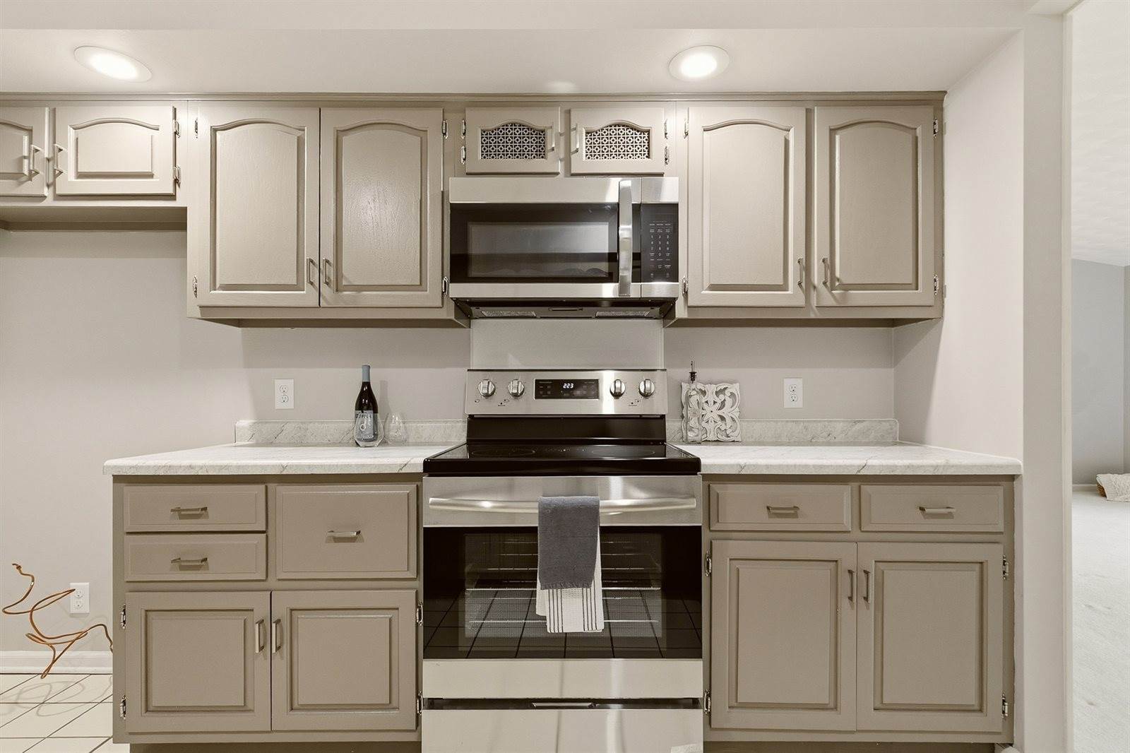 3362 Park 16th Street, Moline, IL 61265