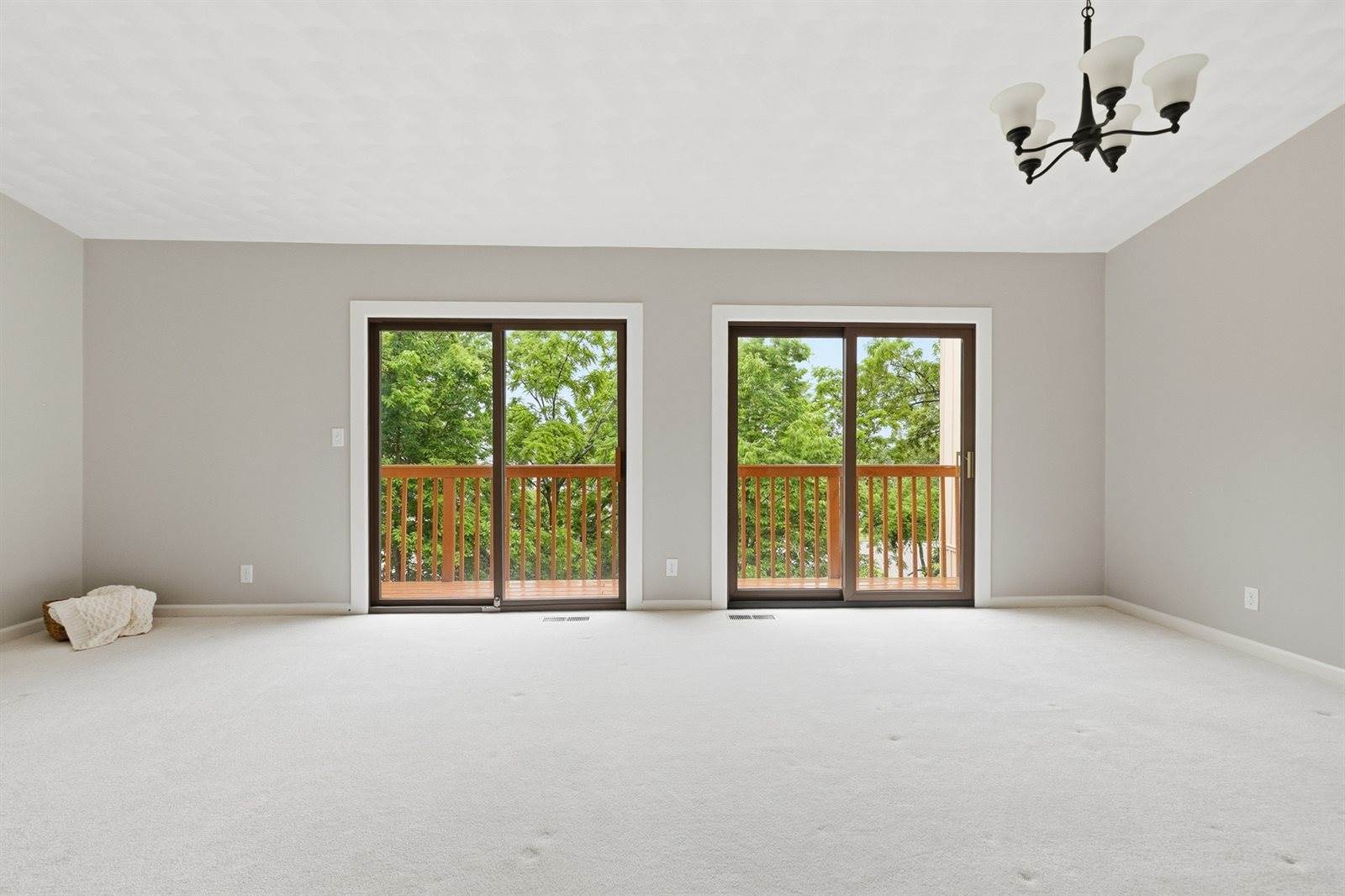 3362 Park 16th Street, Moline, IL 61265